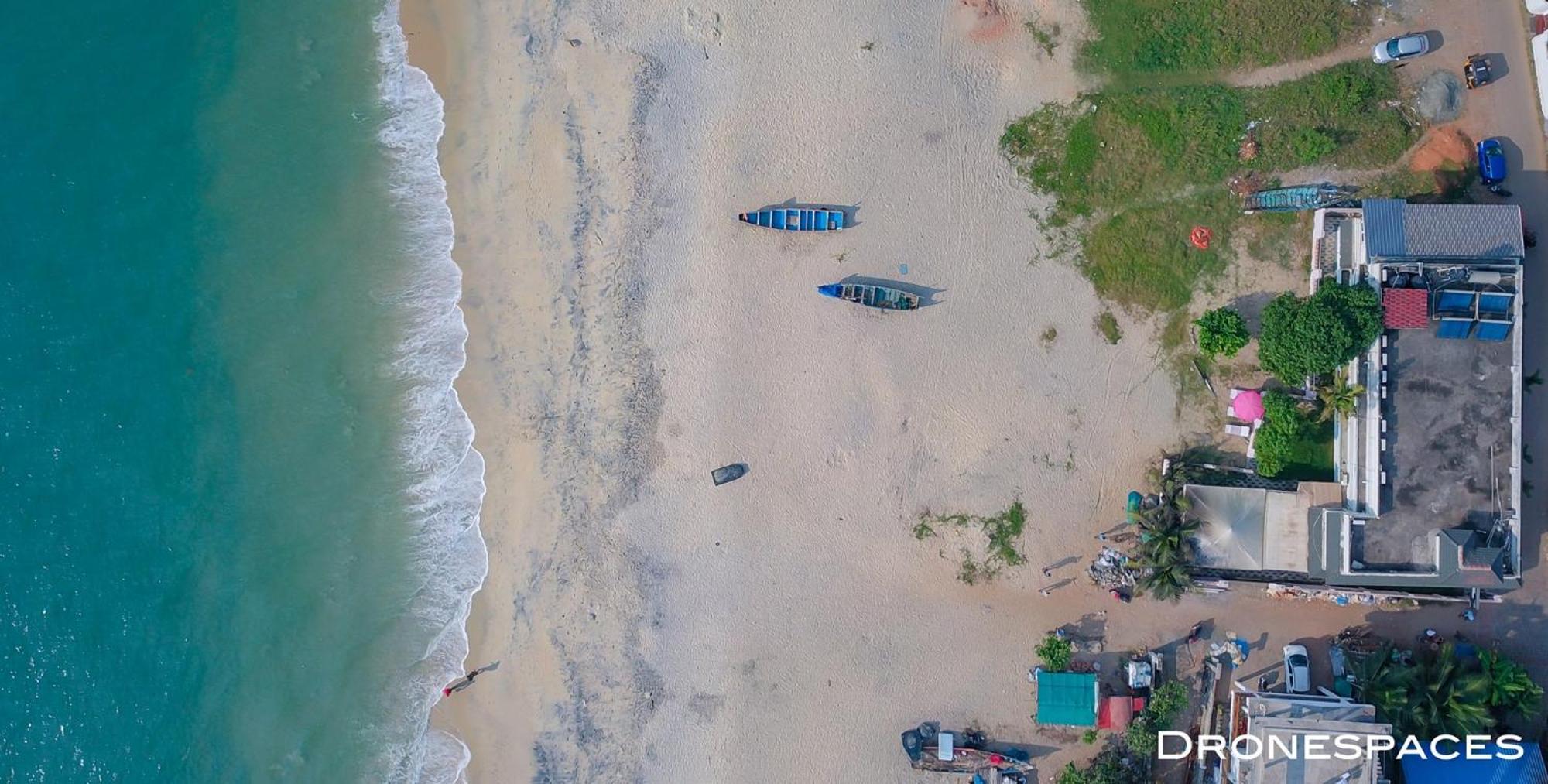 อัลเลปเปย์ ฮอลิเดย์ บีช รีสอร์ท Alappuzha ภายนอก รูปภาพ
